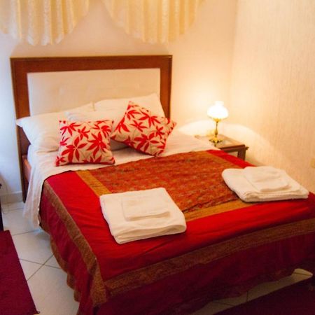 Hotel & Restaurante Guarania Сьюдад-дель-Эсте Экстерьер фото